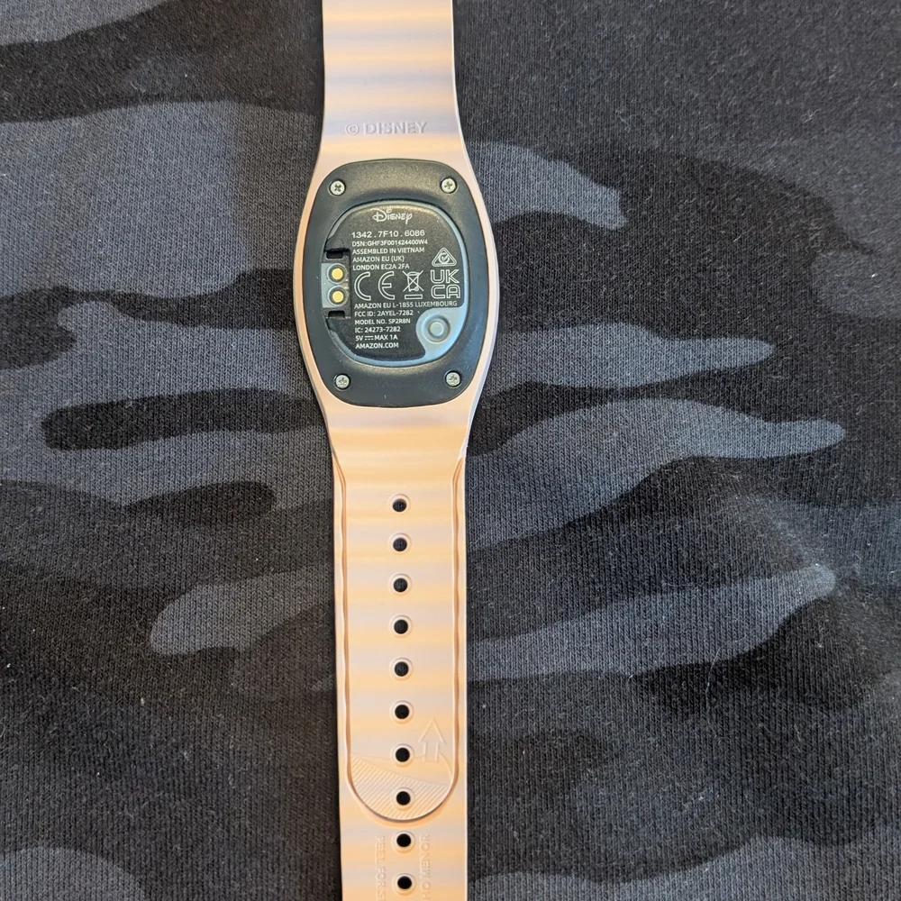 Disney Tan Arm & Wristband with Playful Clips